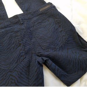 Zebra Print 5-Pocket Skinny Jean EUC